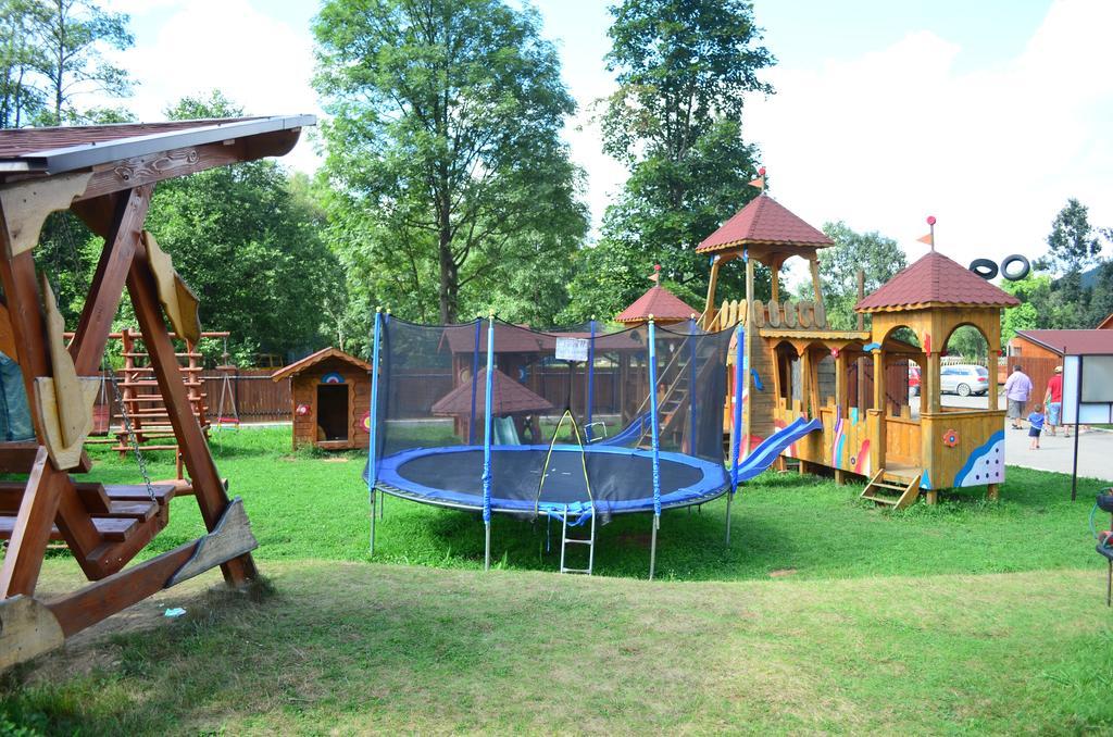 Pensiunea Sequoia Cluj Napoca Bagian luar foto